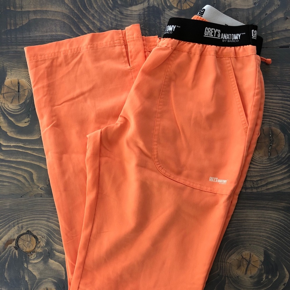 Scrub pants